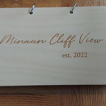 Minaun Cliff View Leilighet Keel  Eksteriør bilde