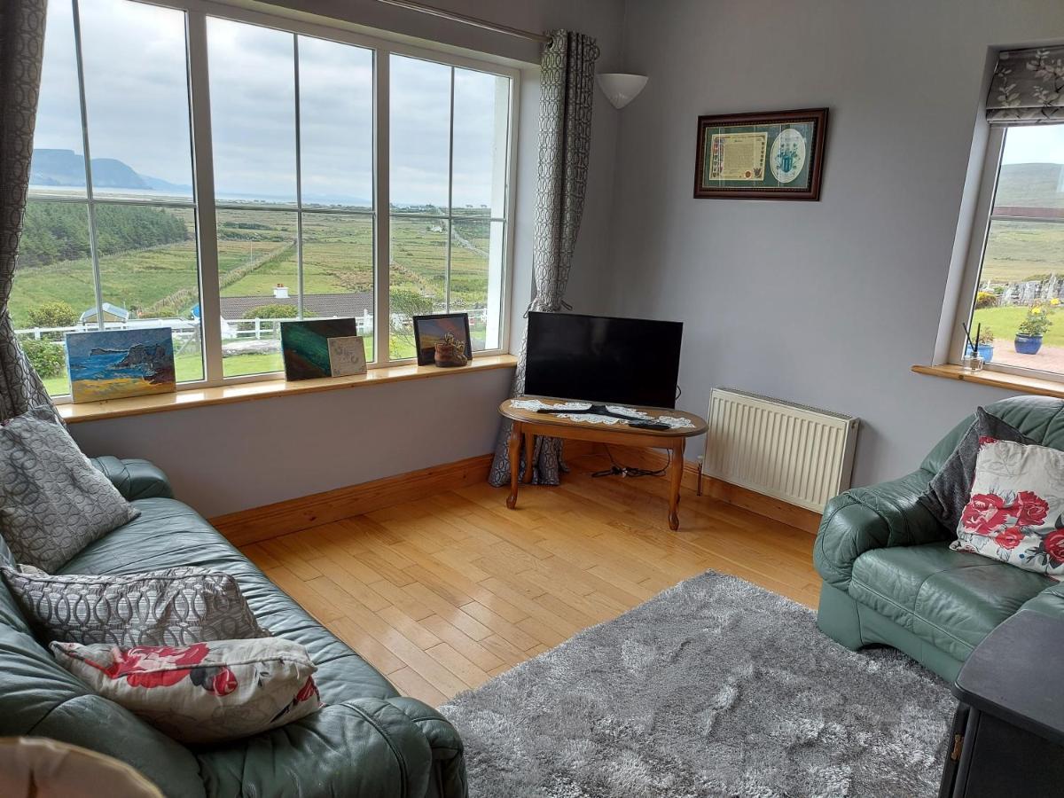 Minaun Cliff View Leilighet Keel  Eksteriør bilde